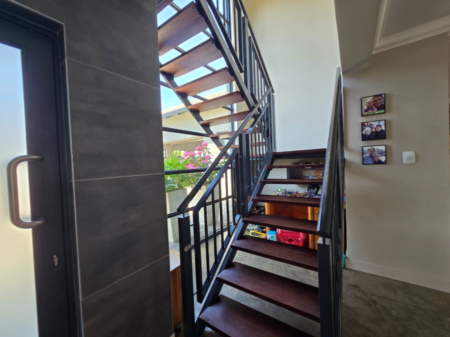 4 Bedroom Property for Sale in Somerton Estate Free State